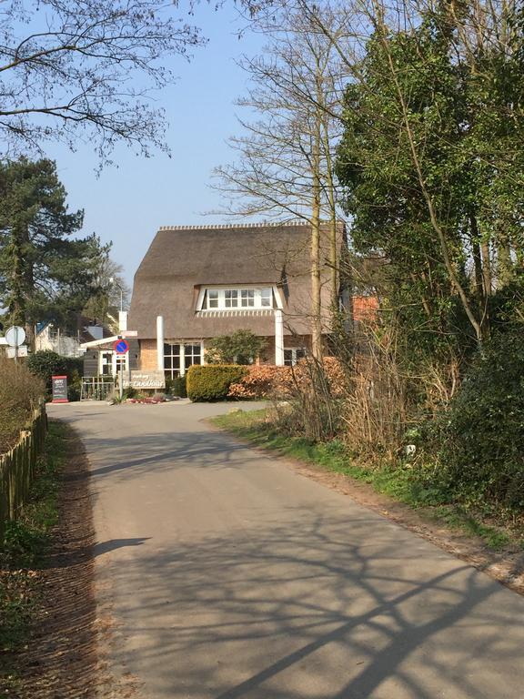 Herberg Het Landhuis Schoorl Exterior foto